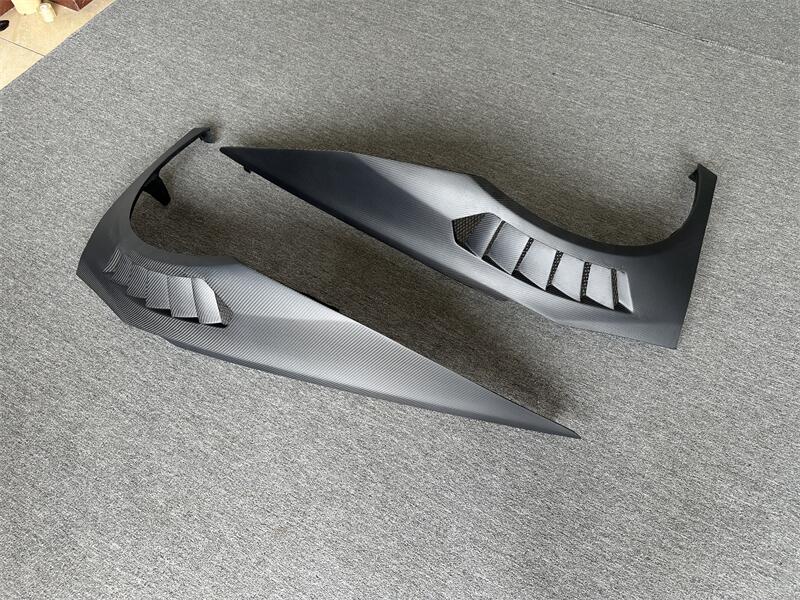 Matte Dry Carbon Fiber Front Fender, Suitable for 14-19 Huracan LP610-4 and LP580-2 Two Door Coupe Style Ventilated Fenders